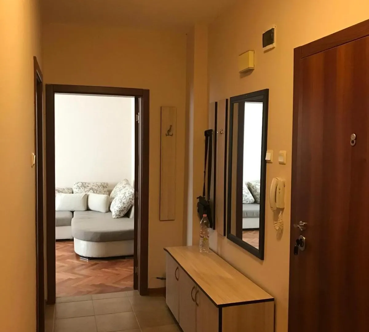 Apartment Апартаменти За Нощувки -Лазур Burgas Bulgaria